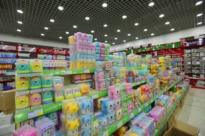 整合資源譜新篇 奏響發(fā)展進(jìn)行曲——貴陽(yáng)西南國(guó)際商貿(mào)城文體用品專業(yè)市場(chǎng)煥發(fā)新活力