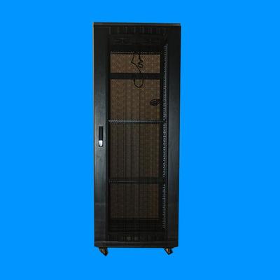 中普金屬 專(zhuān)注高品質(zhì)機(jī)柜制造，一站式解決方案的專(zhuān)業(yè)廠家